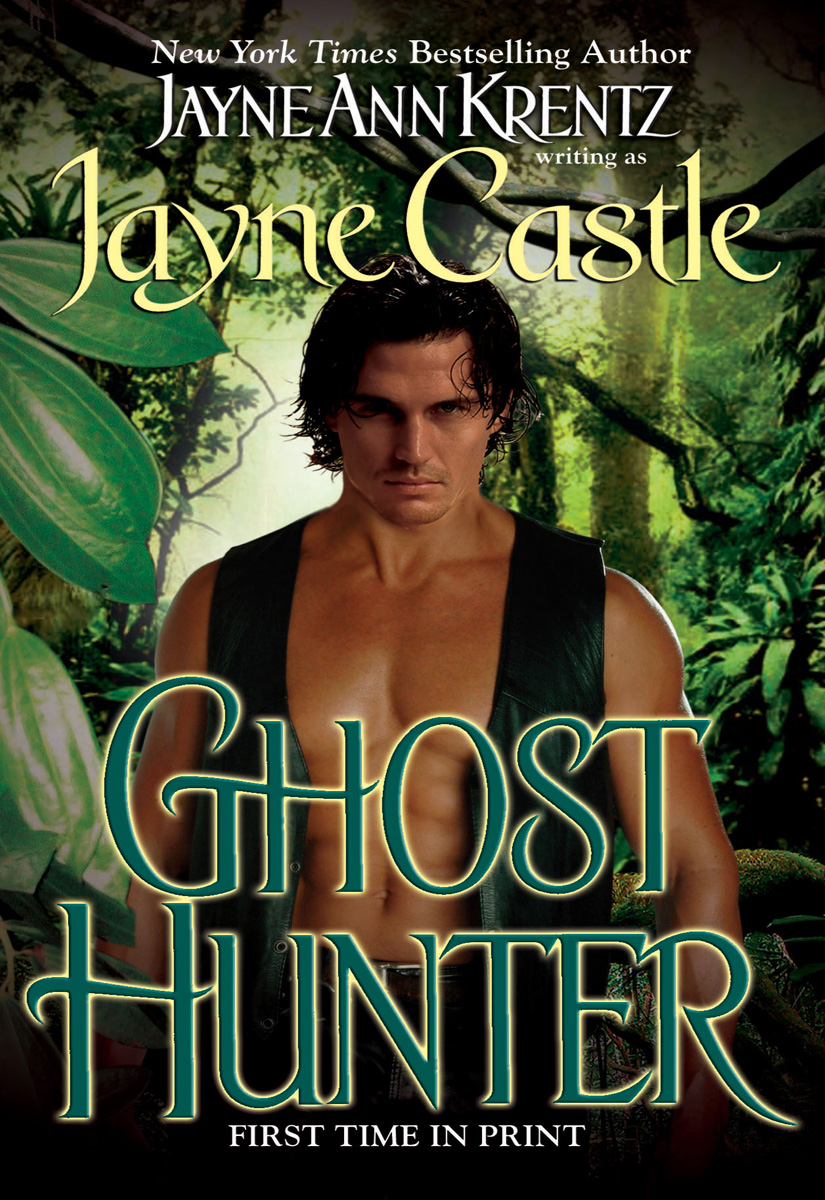 Read Ghost Hunter by Jayne Castle online free full book. China Edition